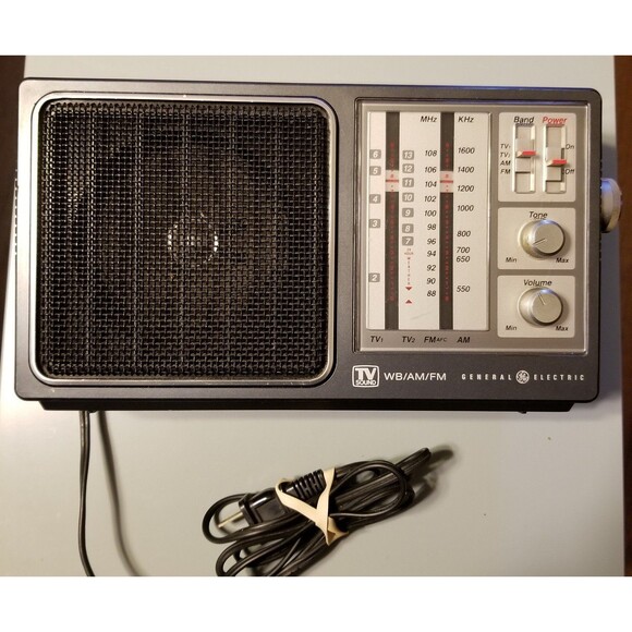 Vintage General Electric TV Sound WB/AM/FM Radio Receiver Model 7-2945A Working - Picture 1 of 12